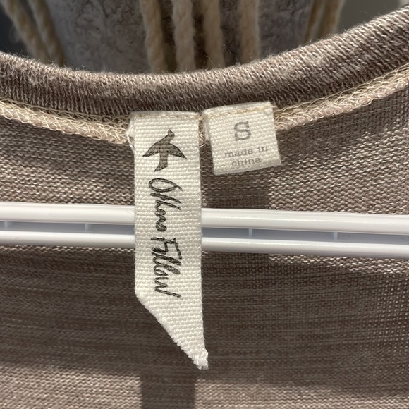 OTHERS FOLLOW Women's top / cardigan - Picture 5 of 6